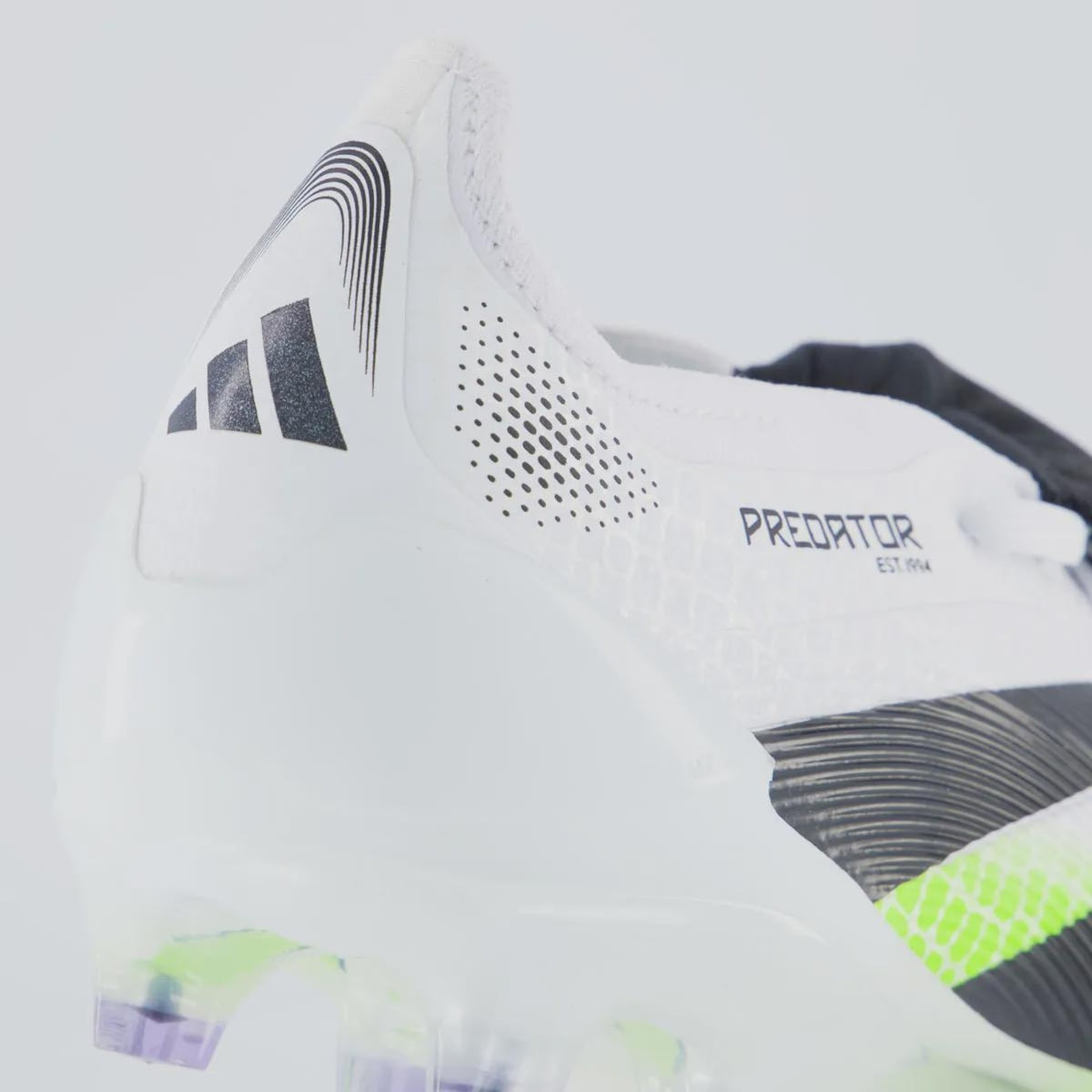 Chuteira Adidas Predator Elite com Lingueta FG — Branco / Preto / Verde — imagem 6