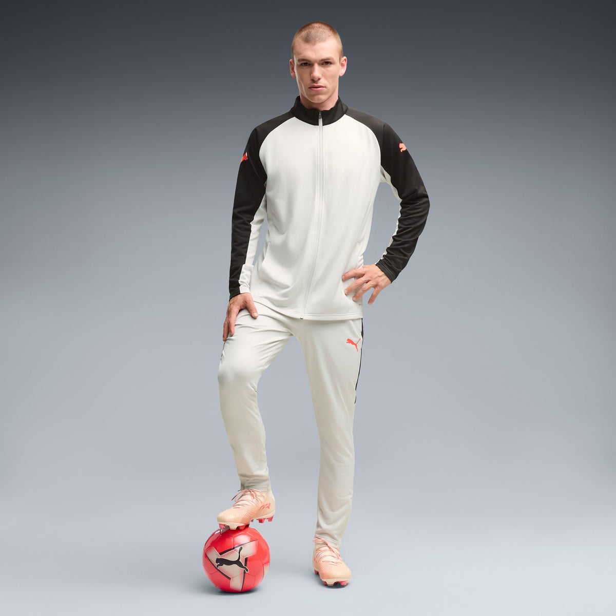 Chuteira Puma Future 9 Ultimate Unissex — Sugared Almond-PUMA White-Ultra Red-PUMA Black — imagem 3