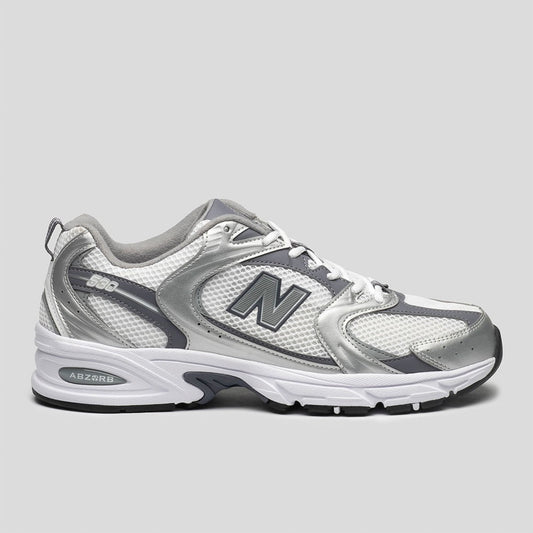 Tênis New Balance 530 Unissex — Prata / Grafite — imagem 1