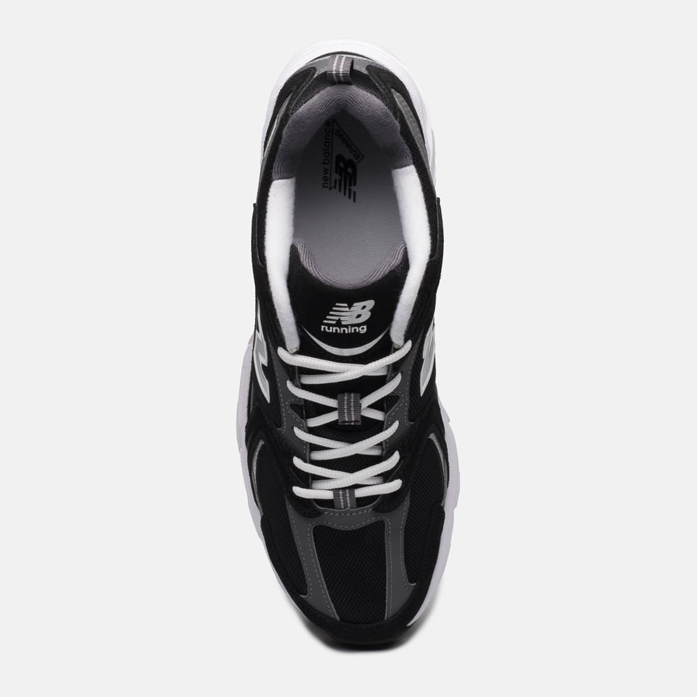 Tênis New Balance 530 Unissex — Preto / Branco — imagem 4