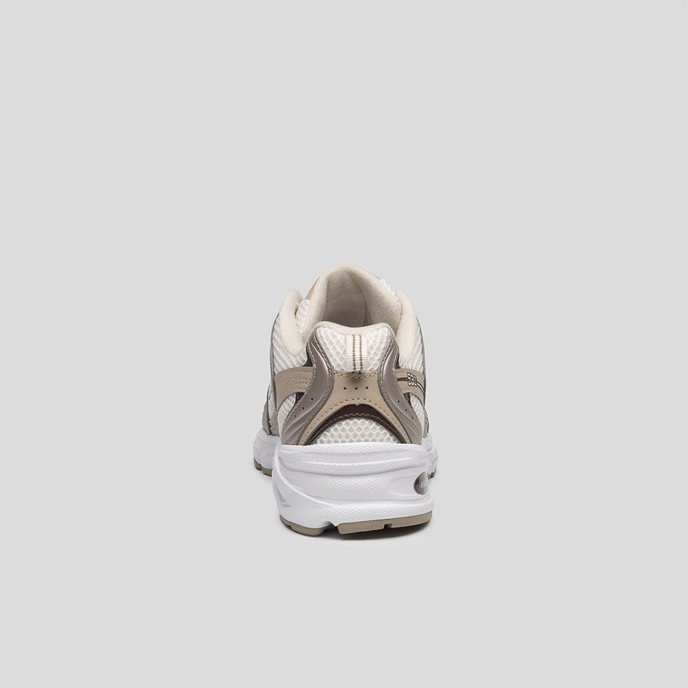 Tênis New Balance 530 Unissex — Bege — imagem 6