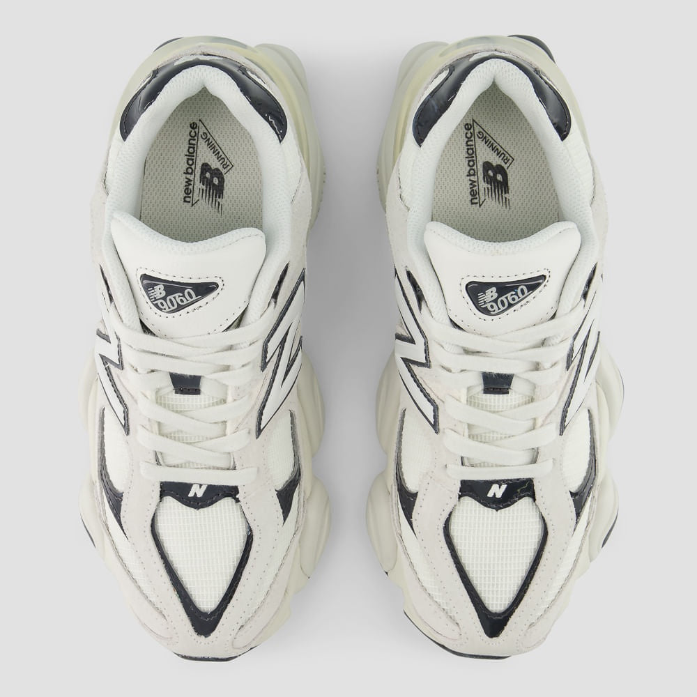 Tênis New Balance 9060 Unissex — Branco Off / Bege Claro — imagem 3