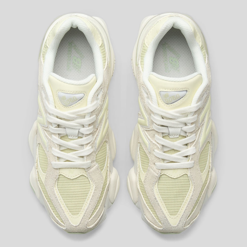 Tênis New Balance 9060 Unissex — Verde Claríssimo / Branco Off — imagem 3