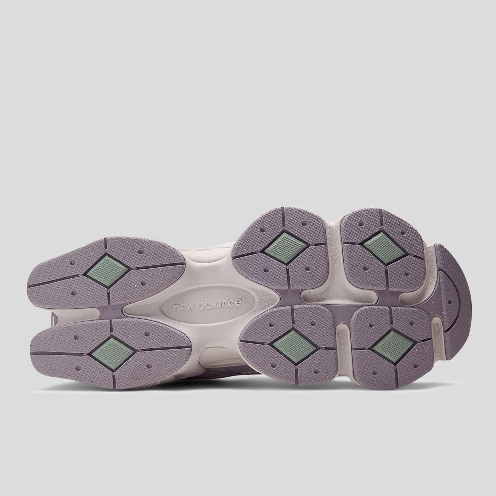 Tênis New Balance 9060 Unissex — Cinza / Bege Claro — imagem 5