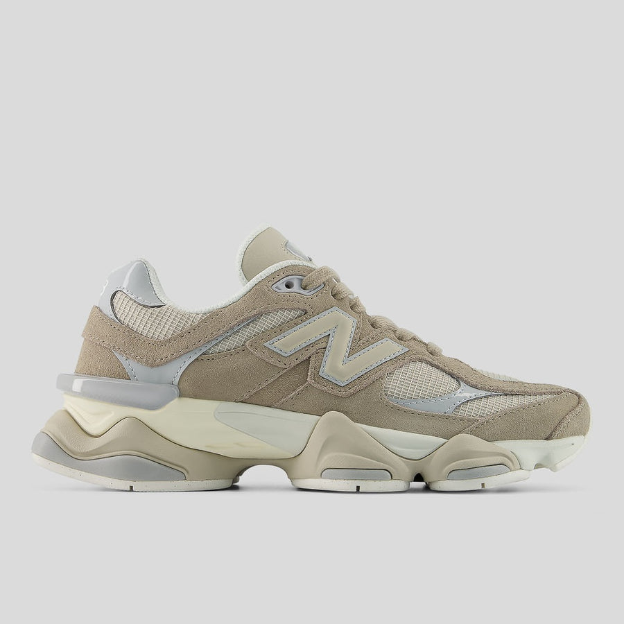 Tênis New Balance 9060 Unissex — Marrom Claro / Bege — imagem 1
